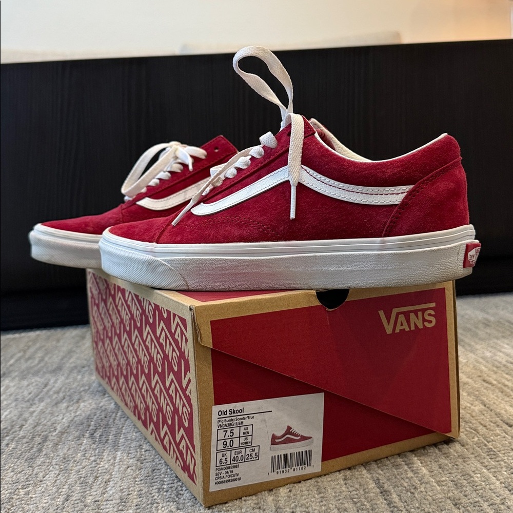 Vans Old Skool Red Suede